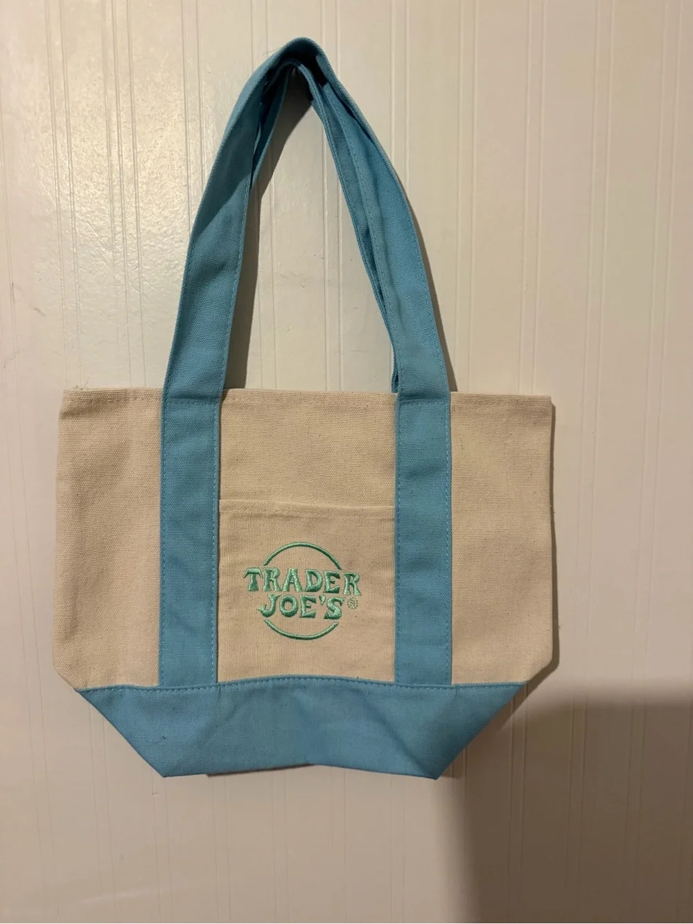 Trader Joe’s Canvas Tote Bag in Light Blue and Natural NWT